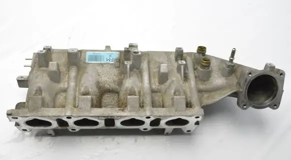 Opel Astra J Intake manifold 55565246