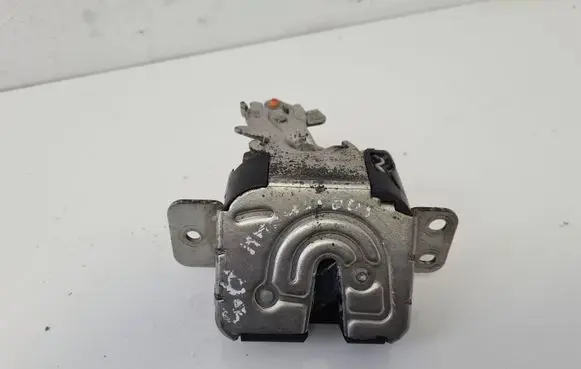 Mitsubishi Colt Tailgate/trunk/boot lock/catch/latch MR959190