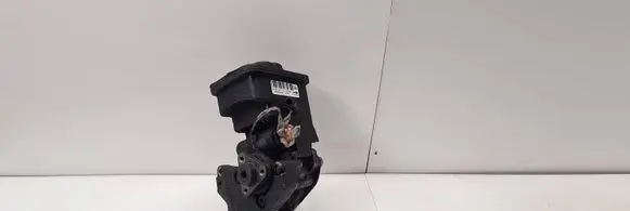 BMW 7 E65 E66 Power steering pump 7692974520 6761876