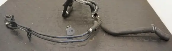 Engine coolant pipe/hose