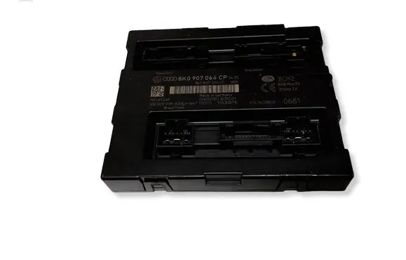 Audi A4 S4 B8 8K Comfort/convenience module 8K0907064CP