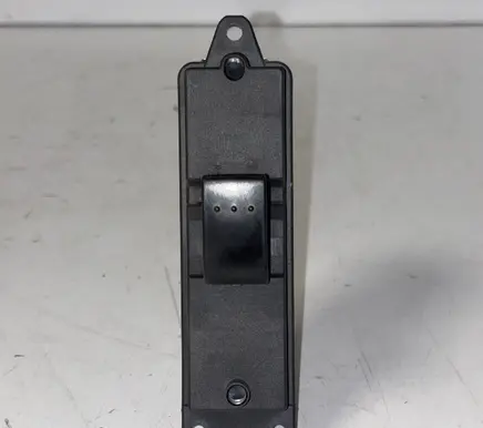 Mazda 3 I Electric window control switch 03123100