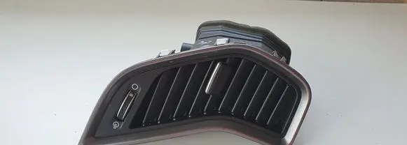 Hyundai Santa Fe Dashboard side air vent grill/cover trim 974102W000