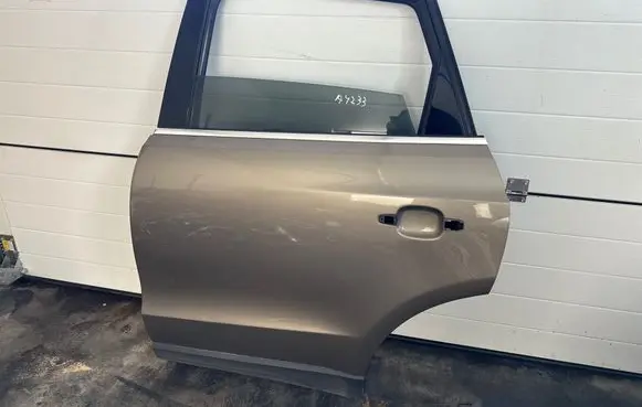Audi Q5 SQ5 Rear door