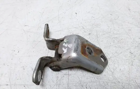 Mazda 3 I Front door lower hinge 