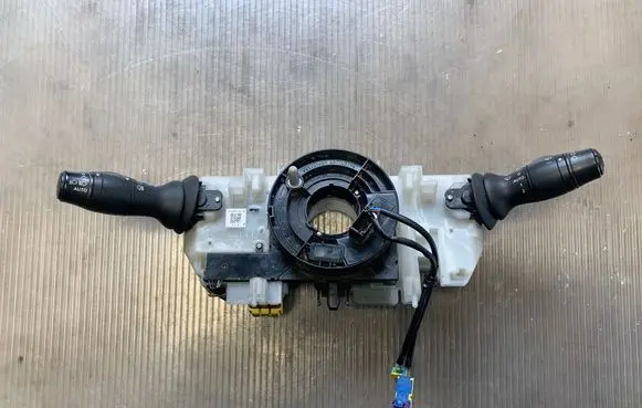 Renault Scenic III - Grand scenic III Wiper turn signal indicator stalk/switch 255670019R 0224