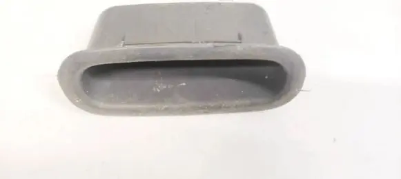 Mitsubishi Pajero Sport I Other interior part MB817150
