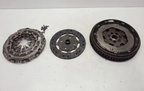 Nissan Juke I F15 Clutch set kit TD6186 123108271R 301010007R