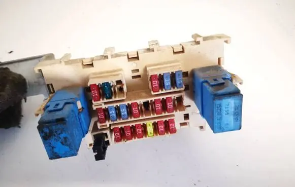 Nissan Qashqai Fuse box set