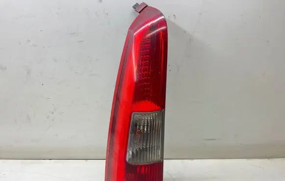 Volvo V70 Rear/tail lights 152843