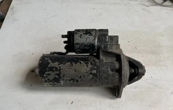 Opel Kadett E Starter motor 1005821097
