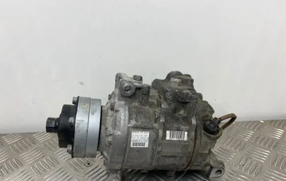Audi A8 S8 D4 4H Air conditioning (A/C) compressor (pump) 4H0260805G