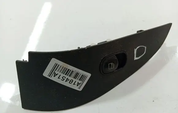 Mercedes-Benz C W203 Electric window control switch A203727