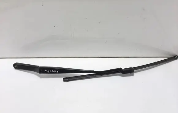 Windshield/front glass wiper blade