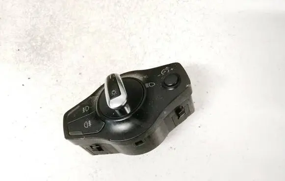 Light switch