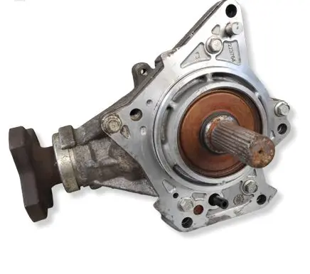 Nissan Qashqai Gearbox transfer box case 273764