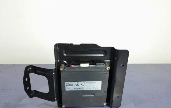 Audi A8 S8 D2 4D Other control units/modules 4K1035283A