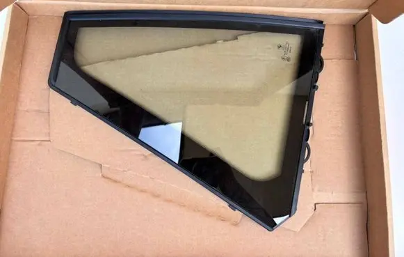 BMW 3 F30 F35 F31 Rear door window glass 51357269556