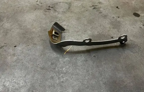 Porsche Panamera (970) Muffler mount bracket/holder 97011104715