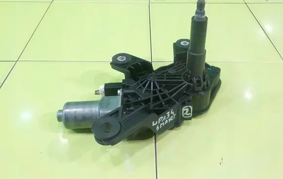 Smart ForFour II W453 Rear window wiper motor A4538200540