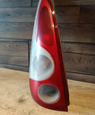 Toyota Yaris Rear/tail lights