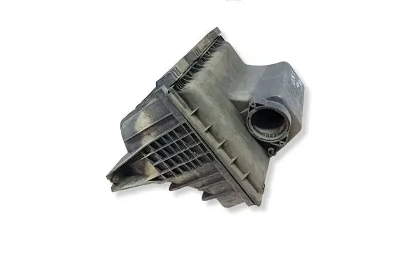 Volkswagen II LT Air filter box 2D0129601 8675027 0010942603