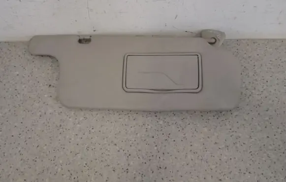 Toyota Corolla Verso E121 Sun visor 