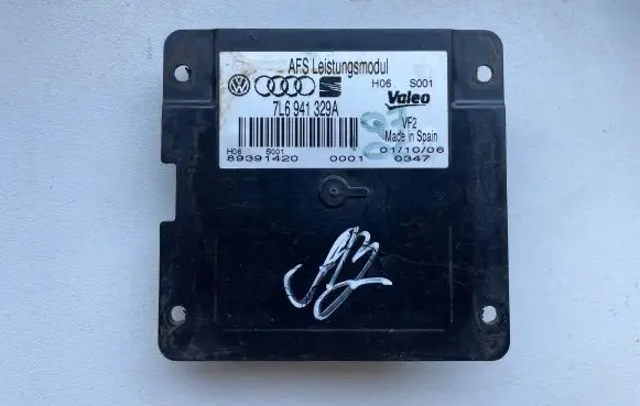 Audi Q7 4L Headlight ballast module Xenon 7L6941329A