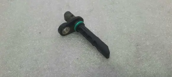 Mercedes-Benz E W213 ABS brake wheel speed sensor A2139050601