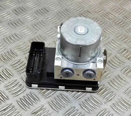 Volvo XC60 ABS Pump 10091504813 P32214772