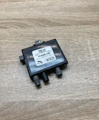 BMW X5 E53 Aerial antenna amplifier 6906070