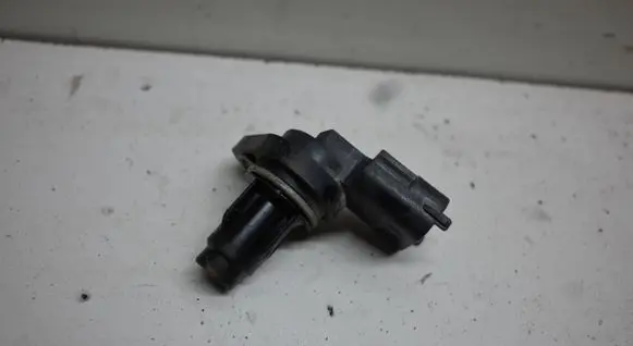 KIA Niro Camshaft position sensor 393502B030