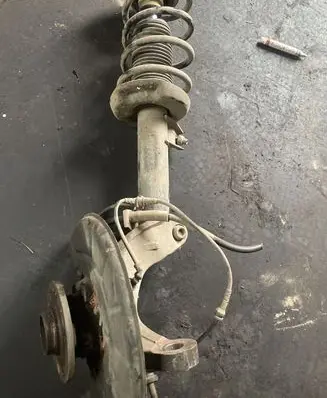 Volkswagen PASSAT B6 Front wheel hub spindle knuckle