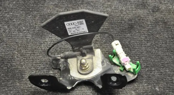 Audi A7 S7 4G Other devices 8V0035507