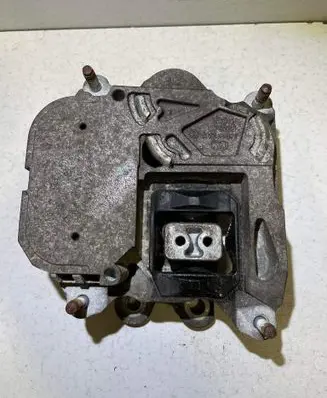 Audi A6 C7 Gearbox mount 4G0399115E