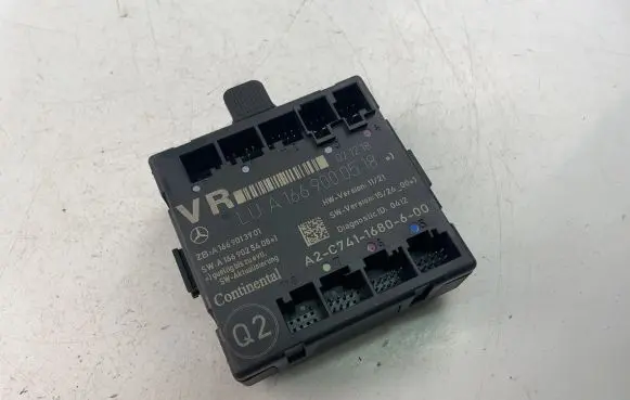 Mercedes-Benz GLE (W166 - C292) Other control units/modules A1669000518