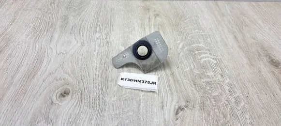 Opel Zafira B Front parking sensor holder (PDC) 551425460