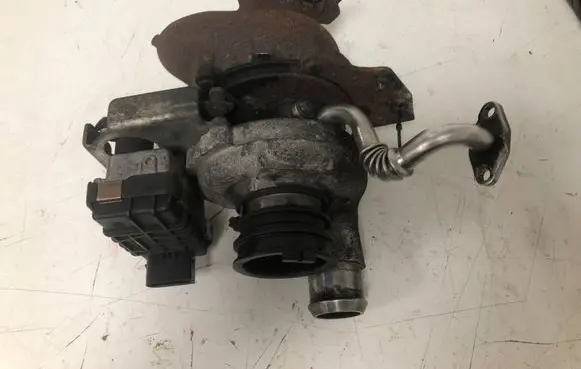 Ford S-MAX Turbo 6NW009206 752406
