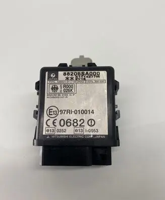 Subaru Forester SG Immobilizer control unit/module 88205SA000 97RI010014