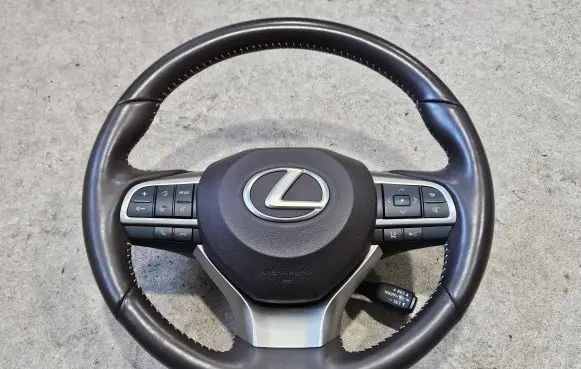 Lexus RX 450H Steering wheel 
