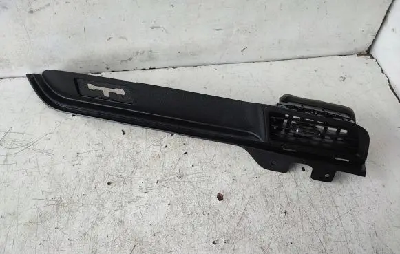Ford Mustang VI Other interior part T20003 FR3B63044B88