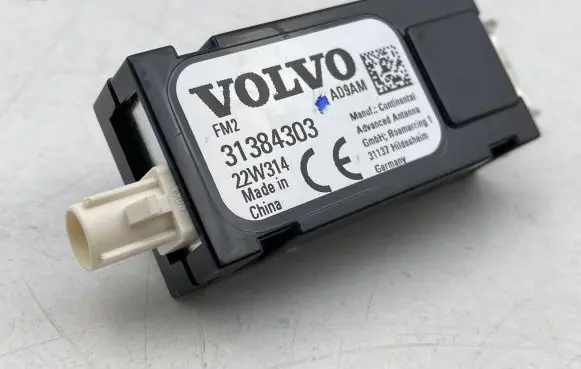 Volvo V90 Cross Country Aerial antenna amplifier 31384303