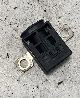 Audi A6 S6 C6 4F Battery relay fuse 4f0915519 6LS916047