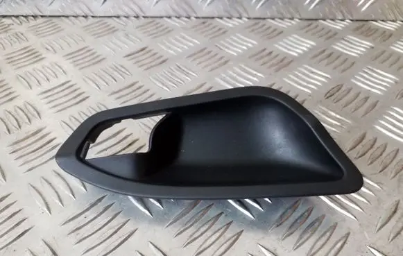 BMW 1 F20 F21 Front door handle cover 7270976