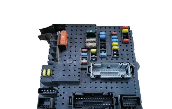 Volvo XC90 Fuse module 30786646 08W032 28080156