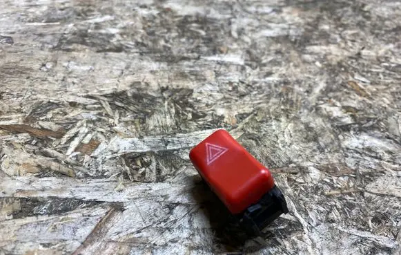 Mercedes-Benz SL R129 Hazard light switch 1408216451
