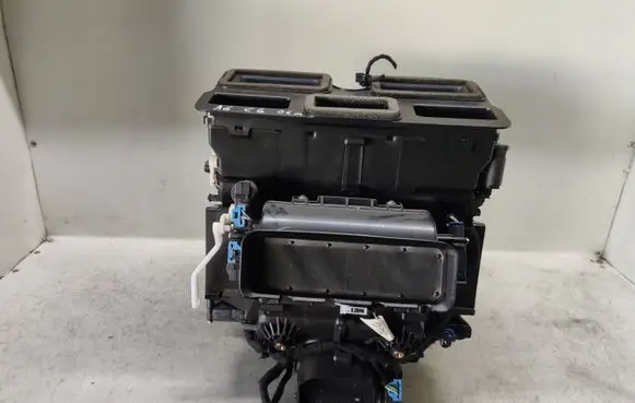 Audi A6 S6 C6 4F Interior heater climate box assembly 
