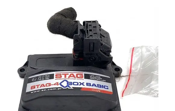 Hyundai i30 LP gas control unit module STAG4QBOXBASIC
