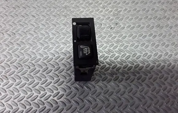 BMW 7 E38 Seat heating switch 8352259
