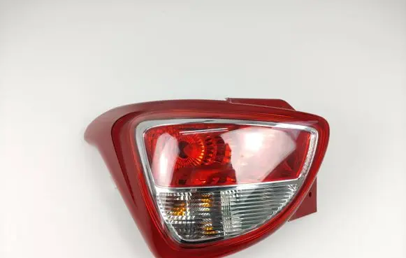 Hyundai i10 Rear/tail lights 92401B9000